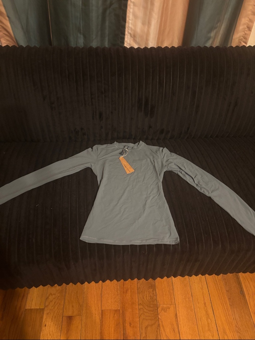 SKIMS Fits Everybody Long Sleeve T-Shirt • NWT •Never Worn •Zircoin (Blue)• XS